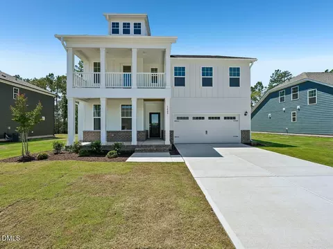 1409 Green Cypress Dr, Zebulon, NC 27597