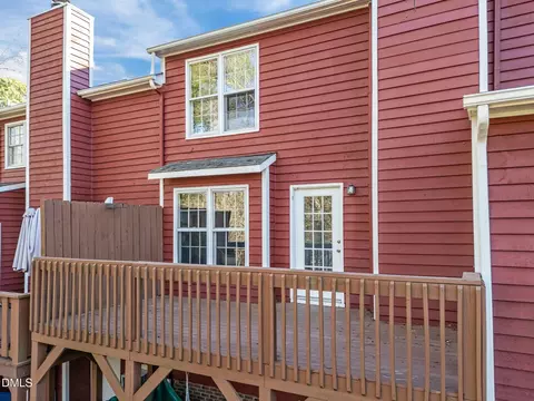 Exterior - 118 Old Maple Ln, Durham, NC 27713 photo 1 of 4
