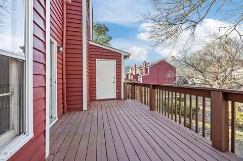 Exterior - 118 Old Maple Ln, Durham, NC 27713 photo 2 of 4