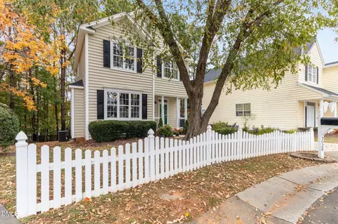 5028 Morning Edge Dr, Raleigh, NC 27613