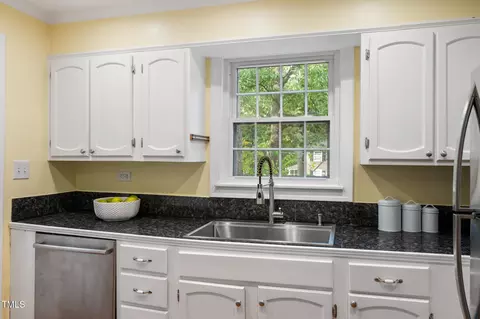 Kitchen - 406 E Markham Ave, Durham, NC 27701 photo 2 of 3