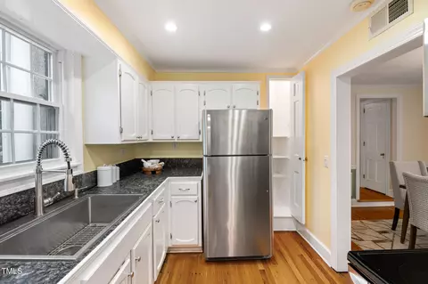 Kitchen - 406 E Markham Ave, Durham, NC 27701 photo 3 of 3