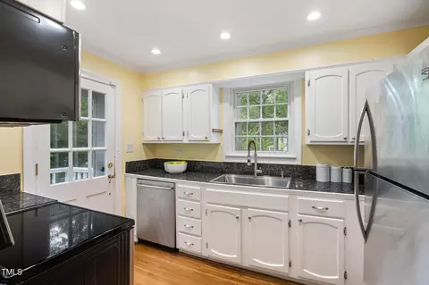 Kitchen - 406 E Markham Ave, Durham, NC 27701 photo 1 of 3