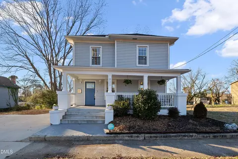 Exterior - 820 Kent St, Durham, NC 27701 photo 9 of 11