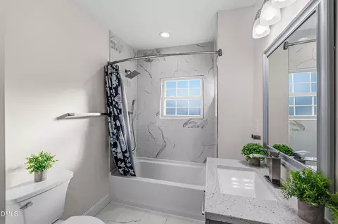 Bath - 820 Kent St, Durham, NC 27701 photo 1 of 2