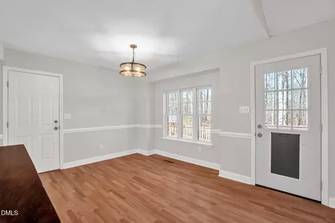 Dining - 2206 Curtis St, Durham, NC 27707 photo 1 of 1