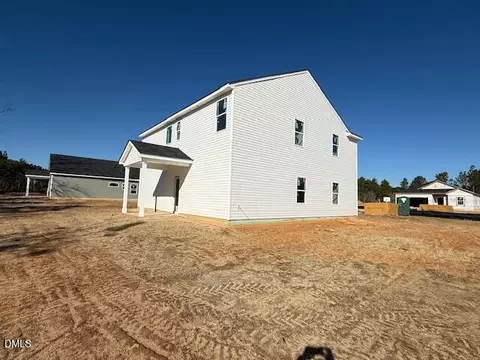 15 Utah Ct, Spring Lake, NC 28390 photo 4
