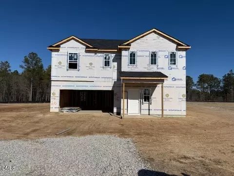 54 Utah Ct, Spring Lake, NC 28390
