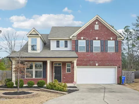 2608 Kestrel Heights Ct, Durham, NC 27703