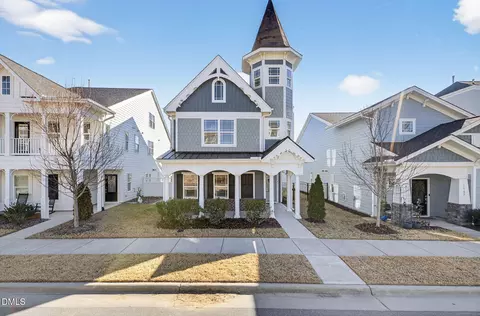 1161 Gloriosa St, Apex, NC 27523