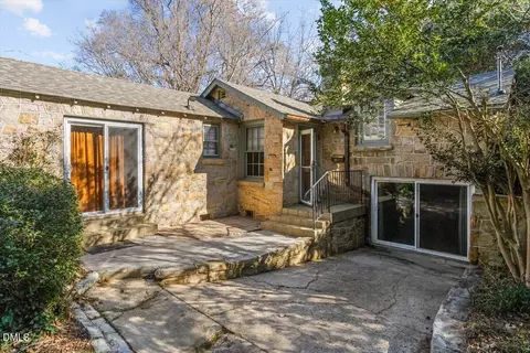 Exterior - 212 Brooks Ave, Raleigh, NC 27607 photo 2 of 6