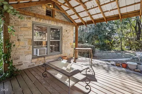 Exterior - 212 Brooks Ave, Raleigh, NC 27607 photo 6 of 6