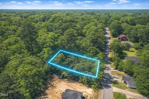 1017 Seabrook Rd, Raleigh, NC 27610