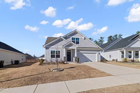 460 N Maple Walk Dr, Garner, NC 27529