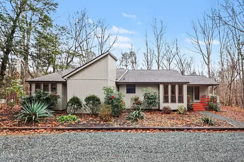 5325 Hideaway Dr, Chapel Hill, NC 27516