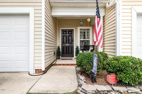 10141 Bessborough Dr, Raleigh, NC 27617