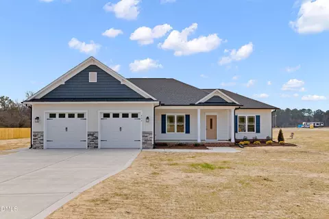 632 Tart Town Rd, Dunn, NC 28334
