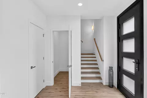 Entry Way - 1100 Nova St, Durham, NC 27713 photo 4 of 9