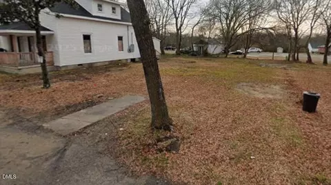 311 Piedmont Ave, Oxford, NC 27565