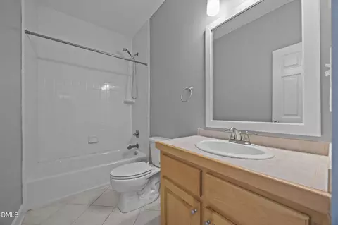 Bath - 3906 Old Stage Rd S, Erwin, NC 28339 photo 1 of 4