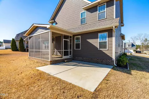 Exterior - 86 Sharpstone Ln, Clayton, NC 27527 photo 3 of 4