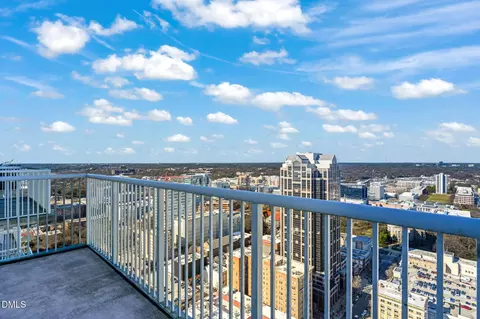 301 Fayetteville St #3305, Raleigh, NC 27601
