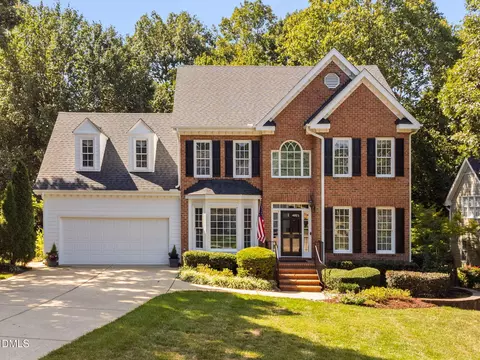 3309 Glade Spring Ct, Raleigh, NC 27612
