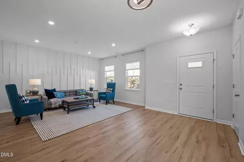 17 Rambler Ln, Durham, NC 27703 photo 6
