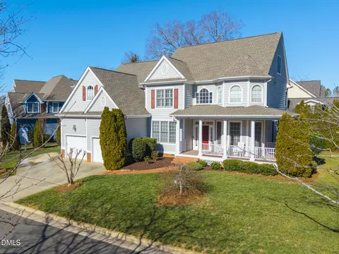 100 Maywood Way, Chapel Hill, NC 27516