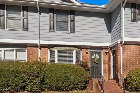 123 Old Cooper Sq UNIT M3, Chapel Hill, NC 27517