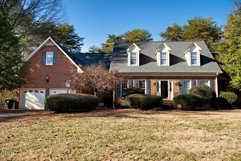 115 Georgetowne Dr, Elon, NC 27244
