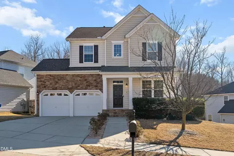 905 Shefford Town Dr, Rolesville, NC 27571