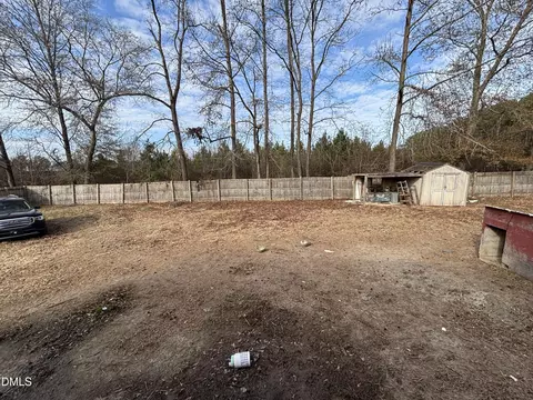Exterior - 2201 Trent Cir, Deep Run, NC 28525 photo 2 of 2