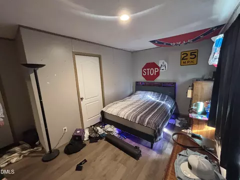 Bedroom - 2201 Trent Cir, Deep Run, NC 28525 photo 1 of 8