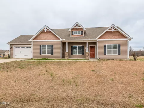 108 Harvest Moon Dr, Goldsboro, NC 27534