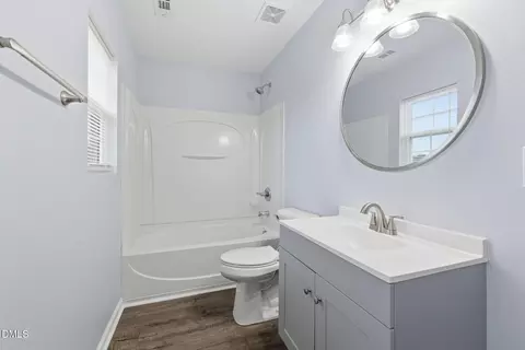 Bath - 608 Chalcedony Ct, Durham, NC 27703 photo 2 of 3