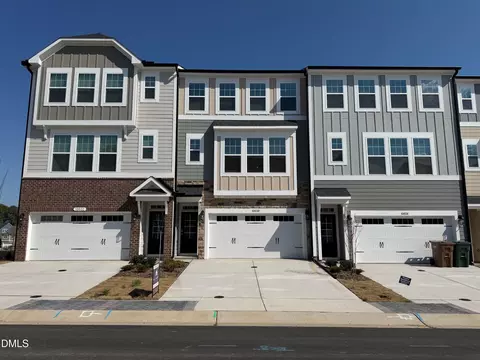 10030 Secluded Garden Dr # 192, Apex, NC 27523
