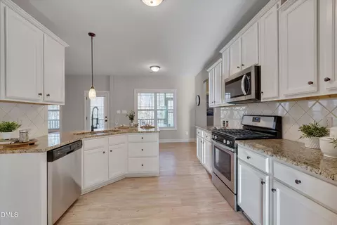 Kitchen - 92 Dandy Flush Ct, Garner, NC 27529 photo 2 of 3