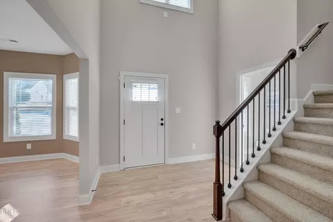 Entry Way - 92 Dandy Flush Ct, Garner, NC 27529 photo 2 of 9