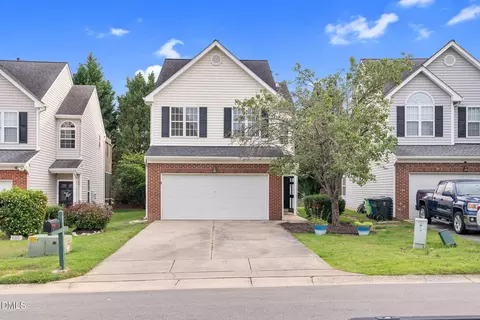 5512 Grand Traverse Dr, Raleigh, NC 27604