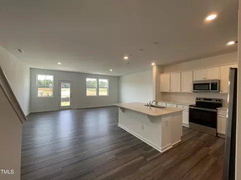 248 Lily Patch Ln, Smithfield, NC 27577 photo 3