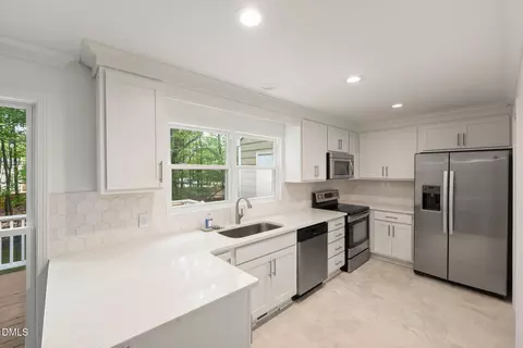 901 Bridge Way, Raleigh, NC 27615