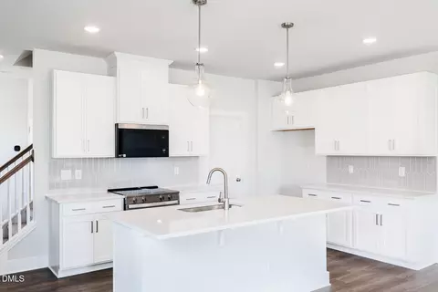 137 Silver Pine Dr, Angier, NC 27501 photo 5