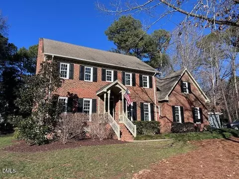 1304 Keynes Ct, Raleigh, NC 27615