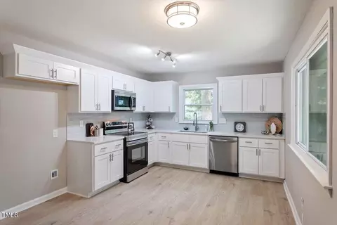Kitchen - 507 Forest Ridge Rd, Garner, NC 27529 photo 4 of 6