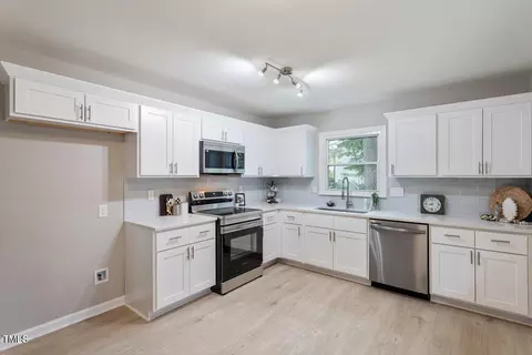 Kitchen - 507 Forest Ridge Rd, Garner, NC 27529 photo 3 of 6