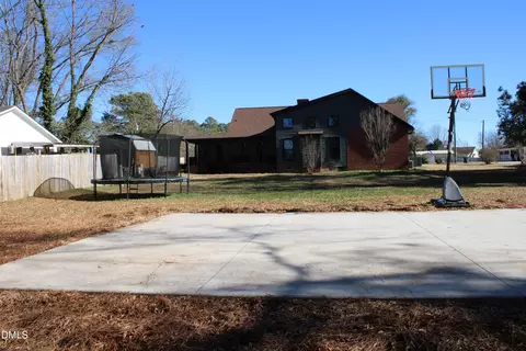 Exterior - 301 S 7th St, Erwin, NC 28339 photo 4 of 12