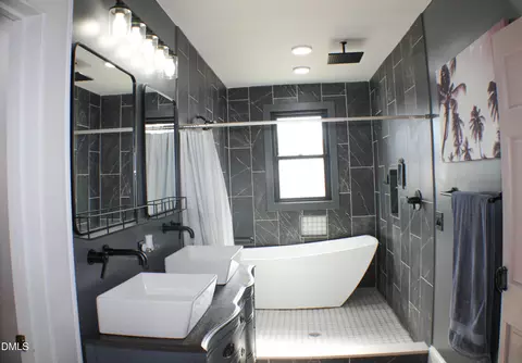 Bath - 301 S 7th St, Erwin, NC 28339 photo 6 of 12