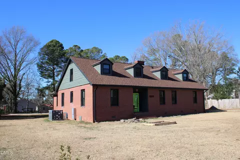 Exterior - 301 S 7th St, Erwin, NC 28339 photo 3 of 12