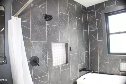Bath - 301 S 7th St, Erwin, NC 28339 photo 5 of 12